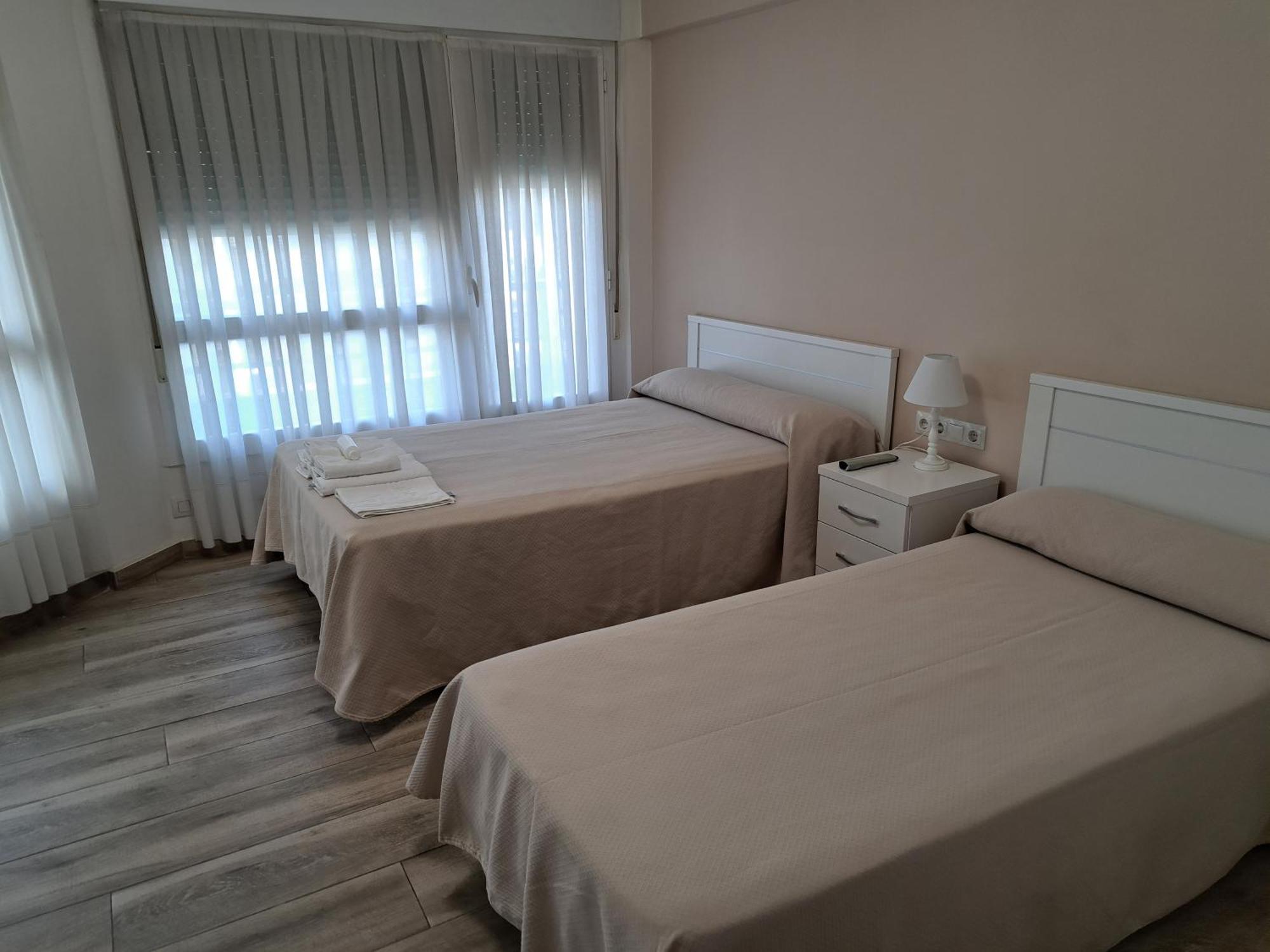 Pension Iruna Santurtzi Exterior photo