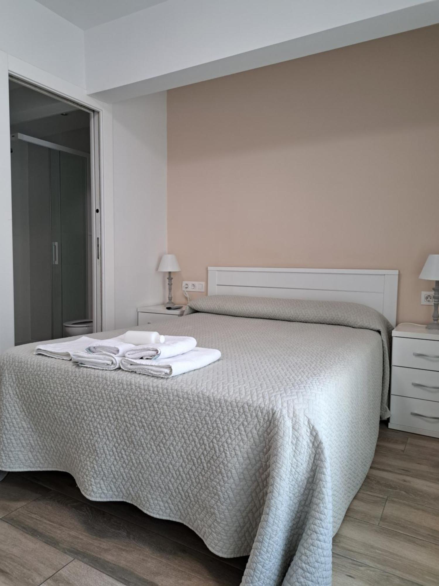 Pension Iruna Santurtzi Exterior photo