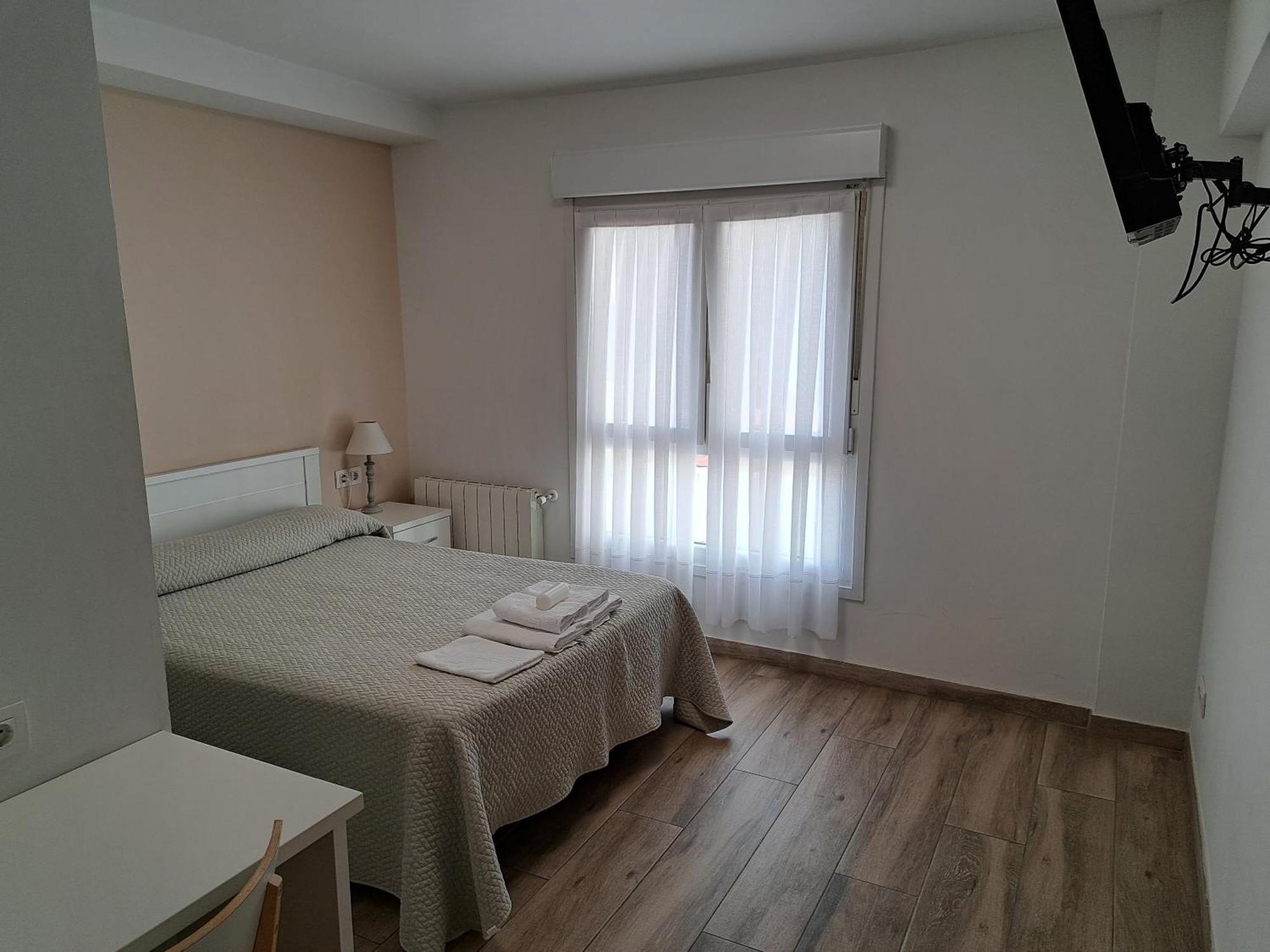Pension Iruna Santurtzi Exterior photo